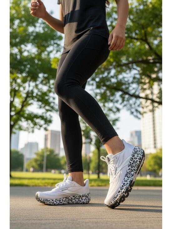 Brooks Shoes - Brooks Revel 9 Black White Gray Leopard Print Low Top Women's Sneakers Size 9